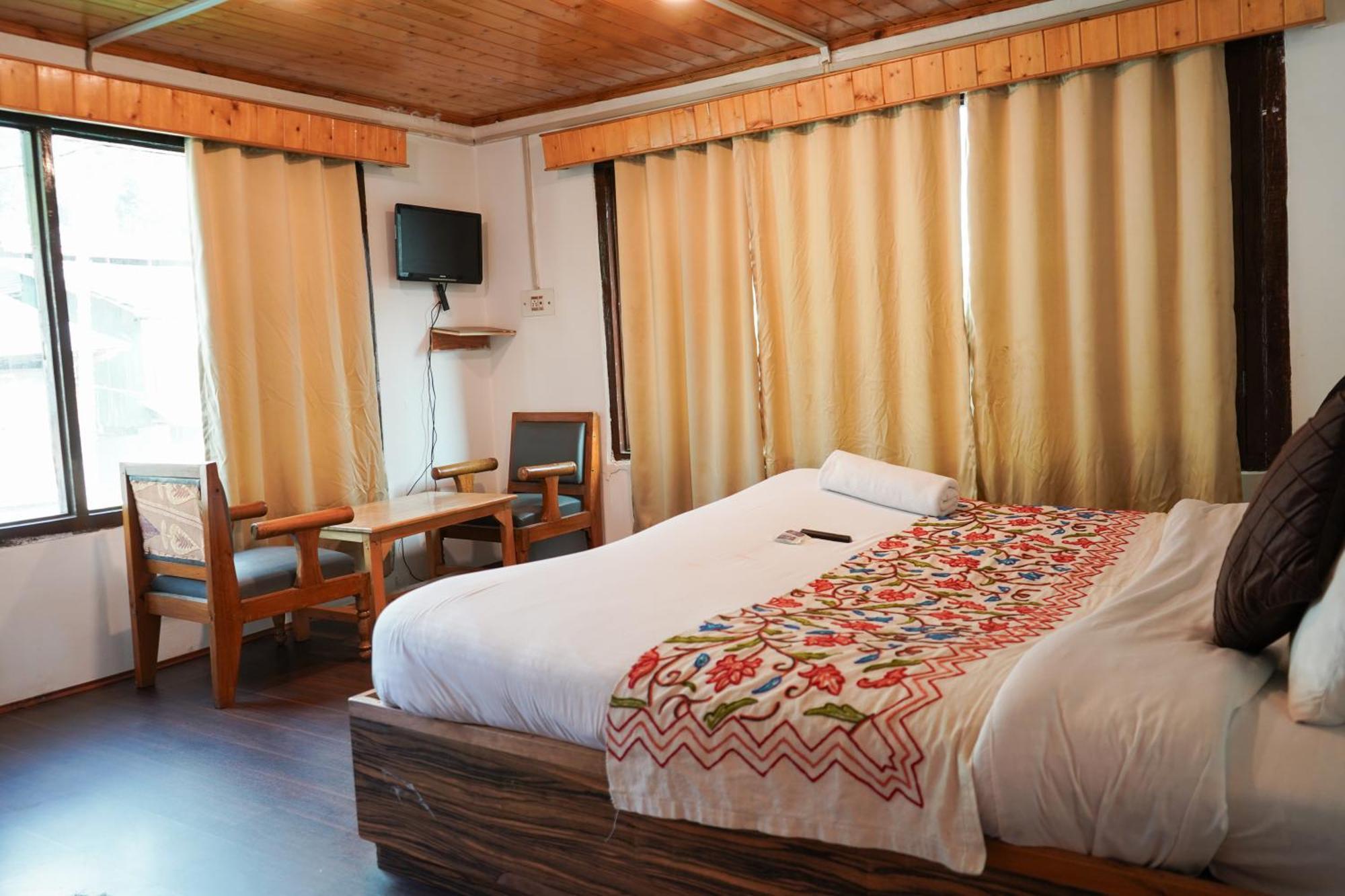Kashmir House Pahalgam Hotel Buitenkant foto